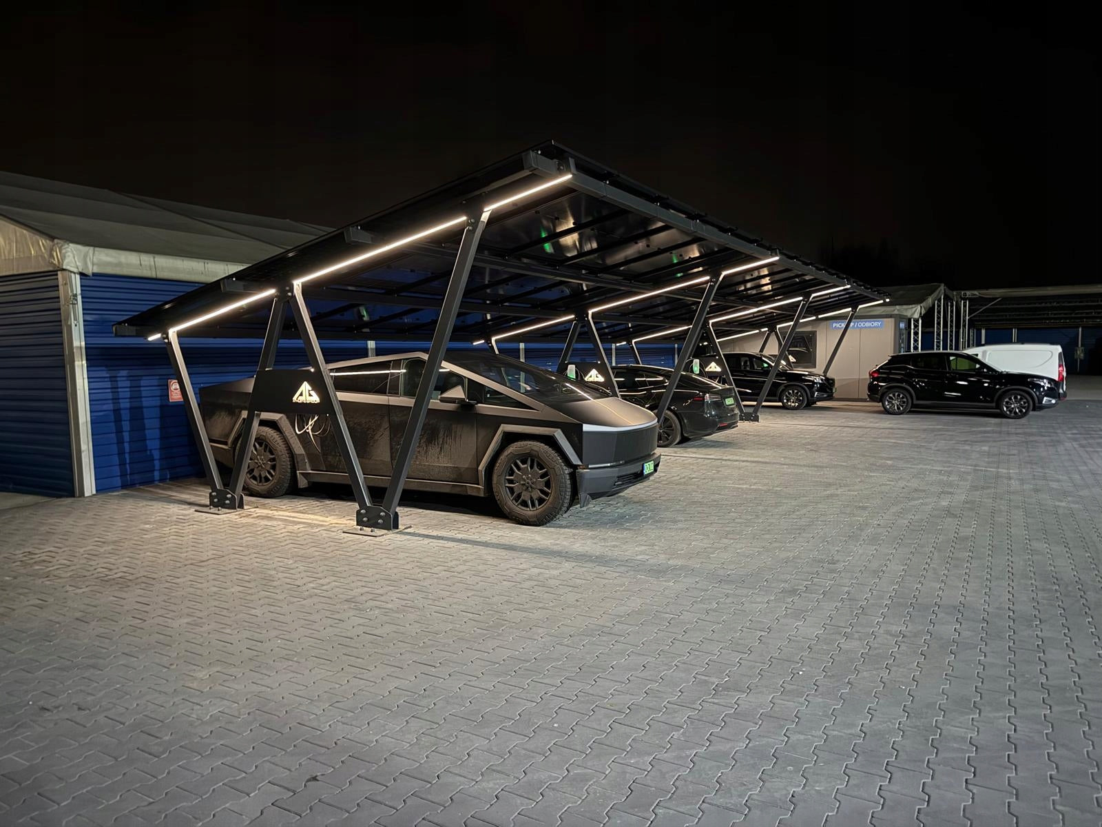 Carport fotowoltaiczny, wiata samochodowa dwustanowiskowa 8,1kW